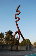 Pokorny-1992-Zwei_Skulpturen_fuer_Offenburg-41.jpg