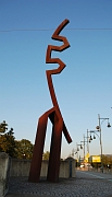 Pokorny-1992-Zwei_Skulpturen_fuer_Offenburg-50.jpg
