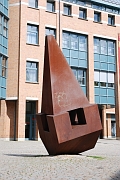 Pokorny-1998-Obelisk-05.jpg