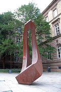 Pokorny-2001-Skulptur_fuer_Karlsruhe-04-a.jpg